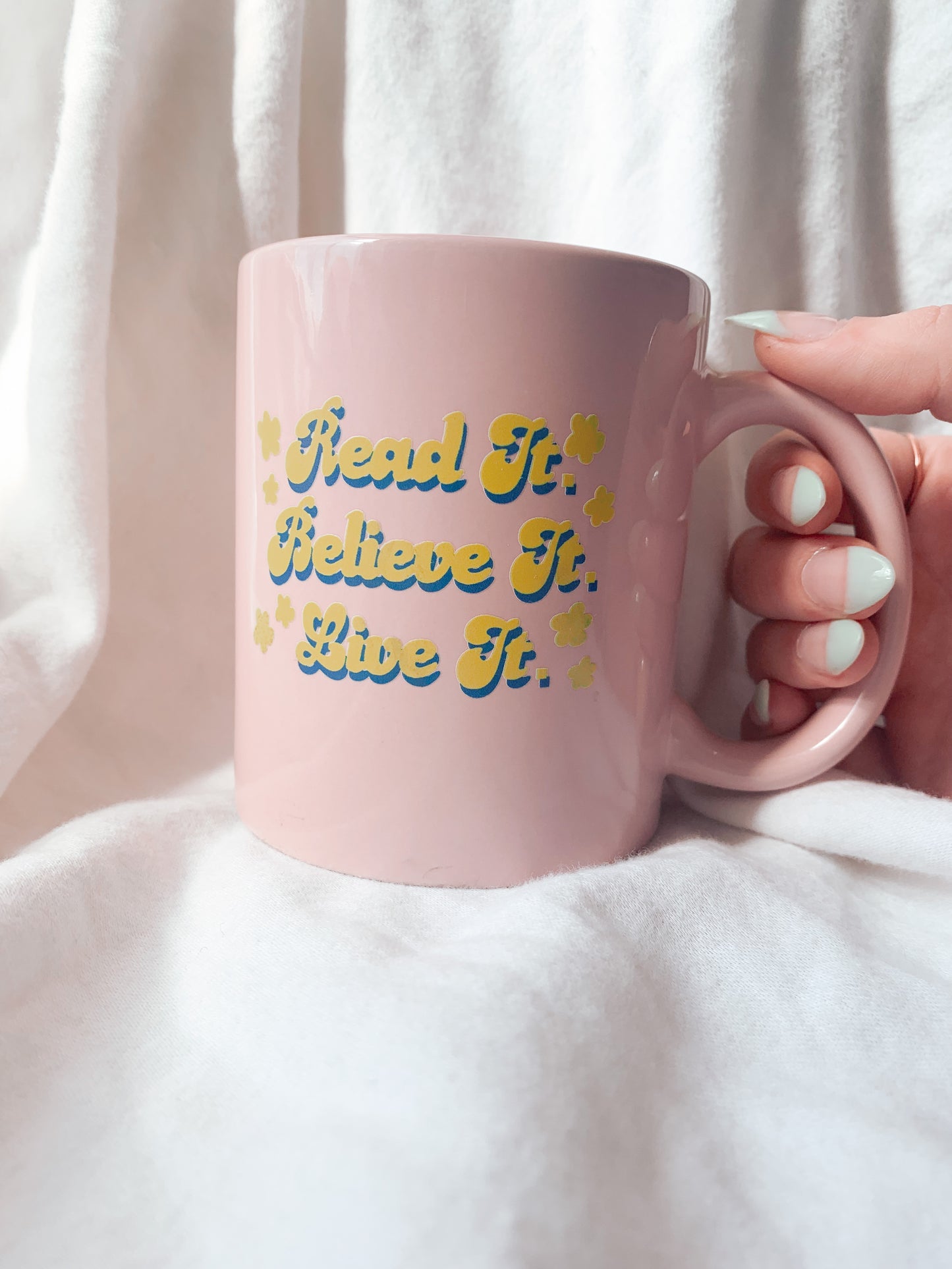 "Read It" Retro Mug - Abby’s Threads